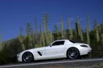 Mercedes-Benz SLS AMG White 2011 года
